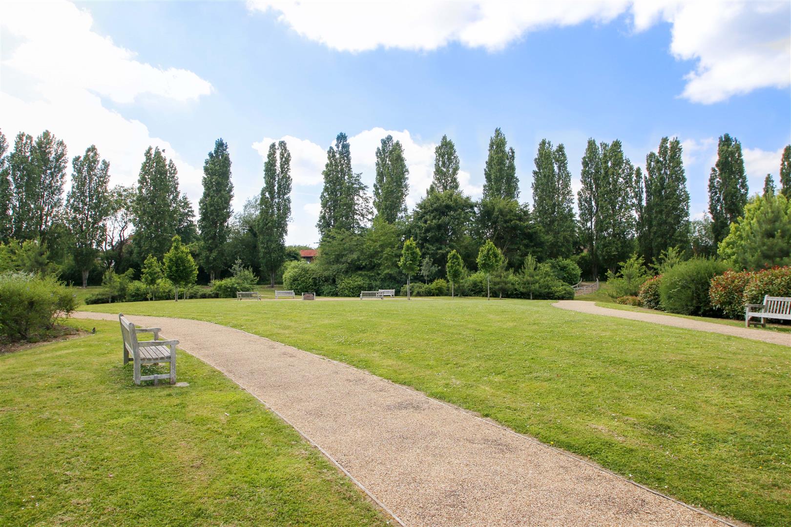 Sakura Walk, Willen Park, Milton Keynes
